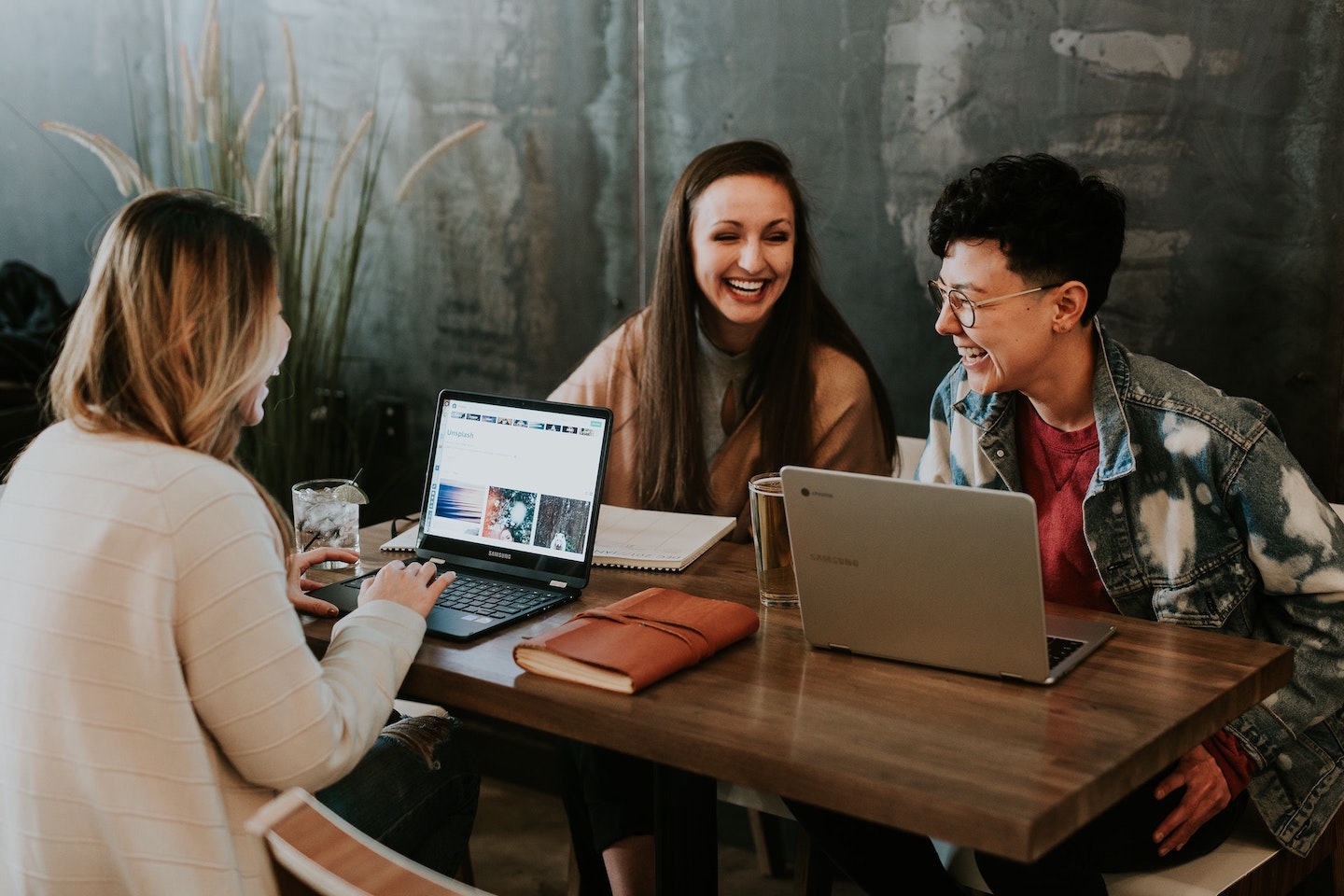 Meeting im Café